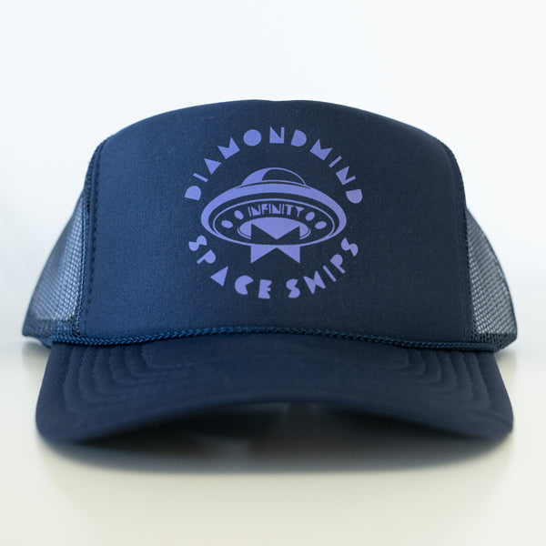 INFINITY SPACESHIP TRUCKER